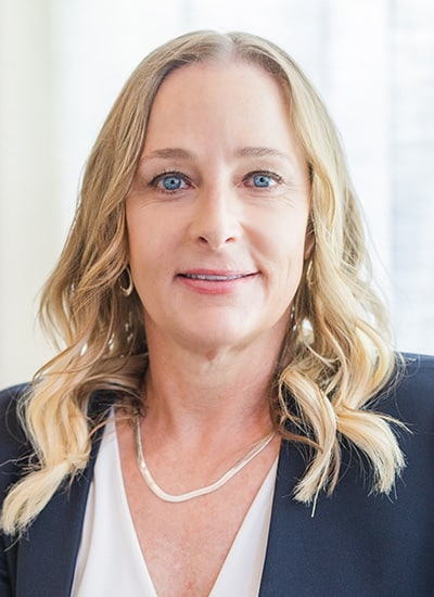 مستشار قانوني